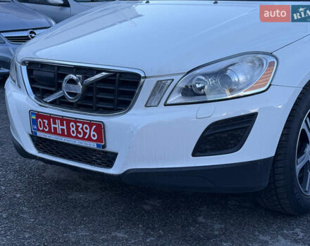 Білий Вольво ХС60, об'ємом двигуна 2.4 л та пробігом 157 тис. км за 15999 $, фото 15 на Automoto.ua