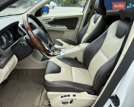 Білий Вольво ХС60, об'ємом двигуна 2.4 л та пробігом 157 тис. км за 17550 $, фото 29 на Automoto.ua