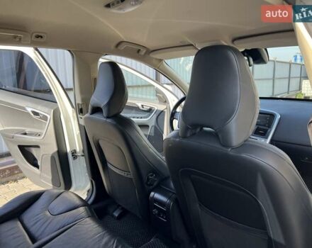 Белый Вольво ХС60, объемом двигателя 2.4 л и пробегом 240 тыс. км за 13999 $, фото 47 на Automoto.ua