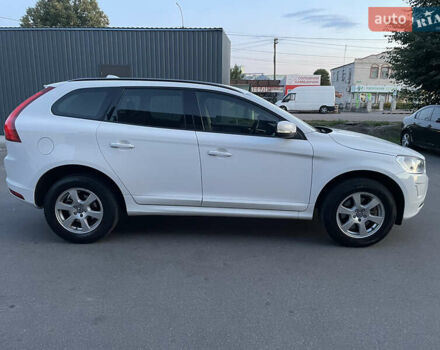 Белый Вольво ХС60, объемом двигателя 1.98 л и пробегом 480 тыс. км за 9350 $, фото 12 на Automoto.ua