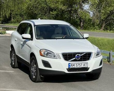 Білий Вольво ХС60, об'ємом двигуна 2.4 л та пробігом 208 тис. км за 18600 $, фото 2 на Automoto.ua