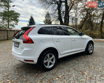 Белый Вольво ХС60, объемом двигателя 2 л и пробегом 238 тыс. км за 17500 $, фото 7 на Automoto.ua