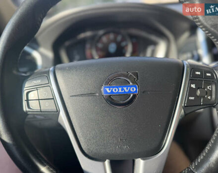 Білий Вольво ХС60, об'ємом двигуна 3 л та пробігом 202 тис. км за 14200 $, фото 24 на Automoto.ua