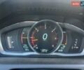 Белый Вольво ХС60, объемом двигателя 2.4 л и пробегом 269 тыс. км за 17500 $, фото 1 на Automoto.ua