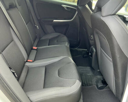 Белый Вольво ХС60, объемом двигателя 2 л и пробегом 238 тыс. км за 17500 $, фото 41 на Automoto.ua