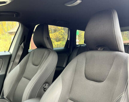 Белый Вольво ХС60, объемом двигателя 2 л и пробегом 238 тыс. км за 17500 $, фото 29 на Automoto.ua