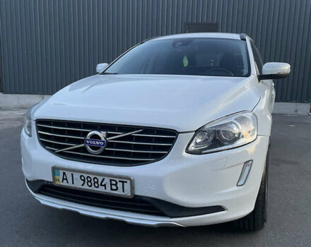 Белый Вольво ХС60, объемом двигателя 1.98 л и пробегом 480 тыс. км за 9350 $, фото 3 на Automoto.ua