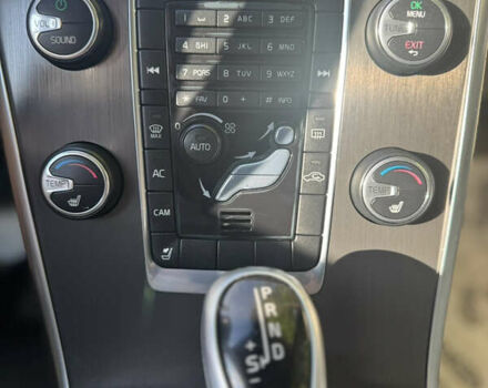 Білий Вольво ХС60, об'ємом двигуна 3 л та пробігом 202 тис. км за 14200 $, фото 20 на Automoto.ua