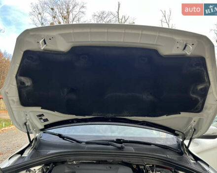 Белый Вольво ХС60, объемом двигателя 2 л и пробегом 238 тыс. км за 17500 $, фото 57 на Automoto.ua