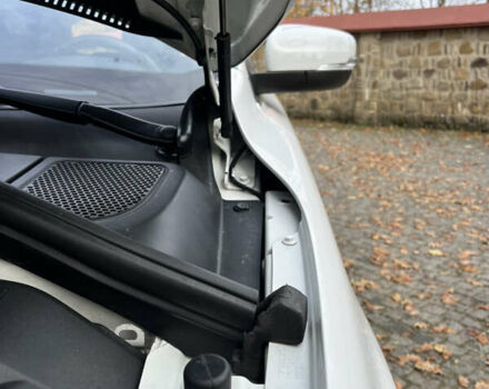 Белый Вольво ХС60, объемом двигателя 2 л и пробегом 238 тыс. км за 17500 $, фото 60 на Automoto.ua