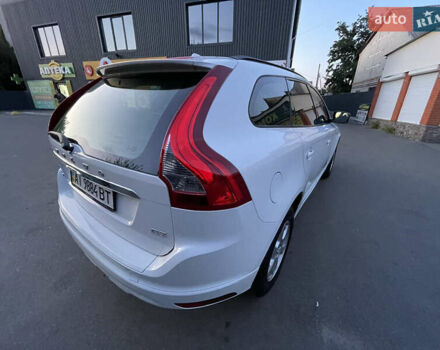 Білий Вольво ХС60, об'ємом двигуна 1.98 л та пробігом 480 тис. км за 11000 $, фото 16 на Automoto.ua