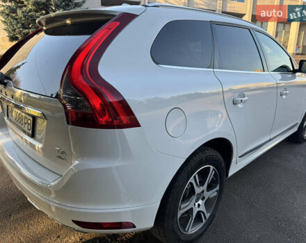 Білий Вольво ХС60, об'ємом двигуна 3 л та пробігом 202 тис. км за 14200 $, фото 8 на Automoto.ua