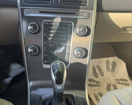 Білий Вольво ХС60, об'ємом двигуна 3 л та пробігом 202 тис. км за 14200 $, фото 23 на Automoto.ua