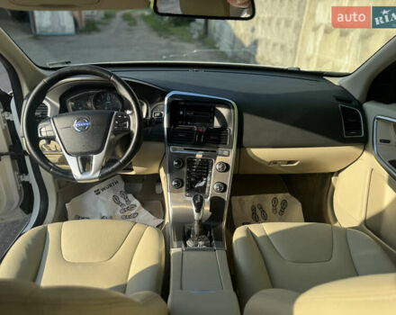 Білий Вольво ХС60, об'ємом двигуна 3 л та пробігом 202 тис. км за 14200 $, фото 19 на Automoto.ua