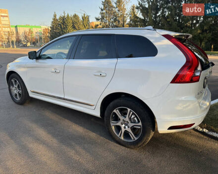 Білий Вольво ХС60, об'ємом двигуна 3 л та пробігом 202 тис. км за 14200 $, фото 5 на Automoto.ua