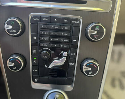 Білий Вольво ХС60, об'ємом двигуна 3 л та пробігом 202 тис. км за 14200 $, фото 26 на Automoto.ua