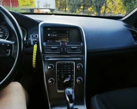 Белый Вольво ХС60, объемом двигателя 2.4 л и пробегом 229 тыс. км за 15900 $, фото 11 на Automoto.ua