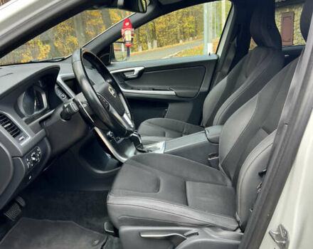 Белый Вольво ХС60, объемом двигателя 2 л и пробегом 238 тыс. км за 17500 $, фото 21 на Automoto.ua