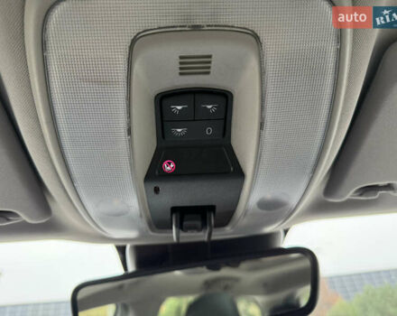 Белый Вольво ХС60, объемом двигателя 2.4 л и пробегом 288 тыс. км за 18700 $, фото 16 на Automoto.ua