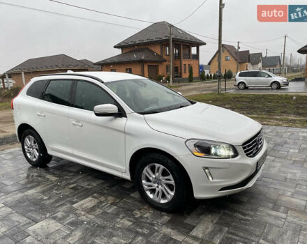 Белый Вольво ХС60, объемом двигателя 2 л и пробегом 310 тыс. км за 17700 $, фото 8 на Automoto.ua