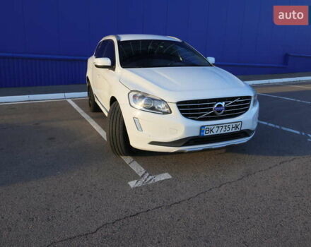Вольво ХС60 2014 в Ровно на Automoto.ua Белый Вольво ХС60, объемом двигателя 2.4 л и пробегом 248 тыс. км за 21500 $, фото 3 на Automoto.ua