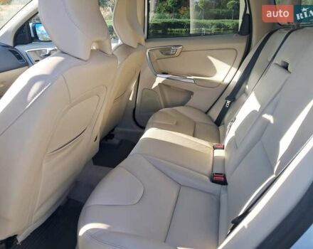 Білий Вольво ХС60, об'ємом двигуна 3 л та пробігом 190 тис. км за 14500 $, фото 13 на Automoto.ua