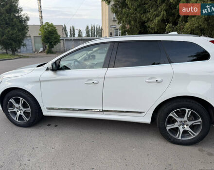 Белый Вольво ХС60, объемом двигателя 3 л и пробегом 200 тыс. км за 14300 $, фото 16 на Automoto.ua