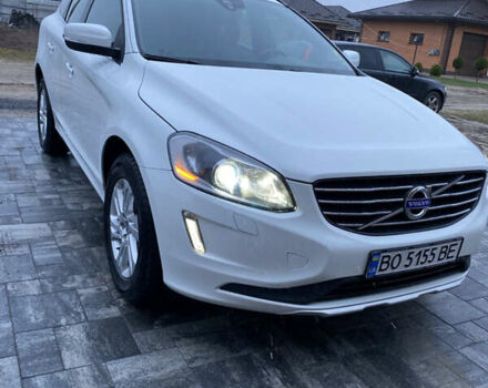 Белый Вольво ХС60, объемом двигателя 2 л и пробегом 310 тыс. км за 17700 $, фото 26 на Automoto.ua