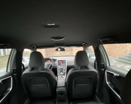 Белый Вольво ХС60, объемом двигателя 2 л и пробегом 310 тыс. км за 17700 $, фото 14 на Automoto.ua