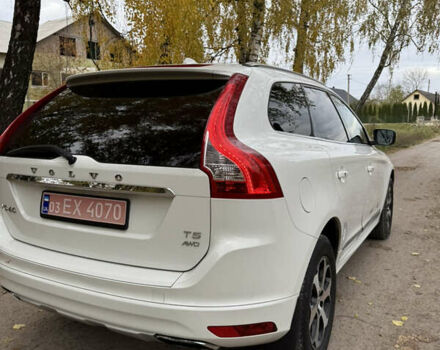 Белый Вольво ХС60, объемом двигателя 2.5 л и пробегом 252 тыс. км за 16500 $, фото 5 на Automoto.ua