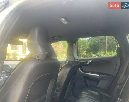 Білий Вольво ХС60, об'ємом двигуна 2.4 л та пробігом 220 тис. км за 17800 $, фото 7 на Automoto.ua