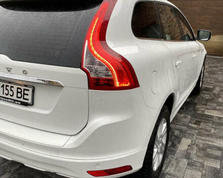 Белый Вольво ХС60, объемом двигателя 2 л и пробегом 310 тыс. км за 17700 $, фото 24 на Automoto.ua