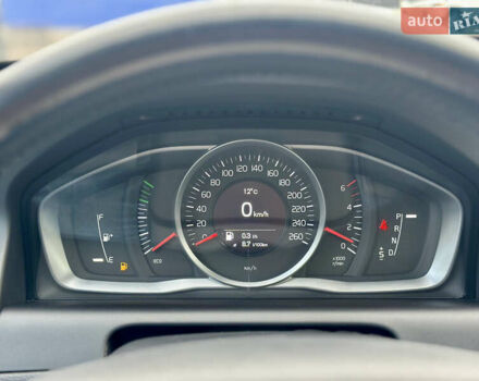 Белый Вольво ХС60, объемом двигателя 2.4 л и пробегом 244 тыс. км за 18500 $, фото 12 на Automoto.ua