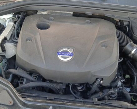 Белый Вольво ХС60, объемом двигателя 2 л и пробегом 187 тыс. км за 19000 $, фото 3 на Automoto.ua