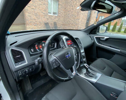 Белый Вольво ХС60, объемом двигателя 2 л и пробегом 310 тыс. км за 17700 $, фото 19 на Automoto.ua