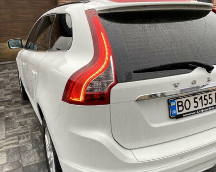 Белый Вольво ХС60, объемом двигателя 2 л и пробегом 310 тыс. км за 17700 $, фото 23 на Automoto.ua