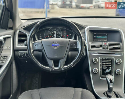 Белый Вольво ХС60, объемом двигателя 2.4 л и пробегом 244 тыс. км за 18500 $, фото 11 на Automoto.ua