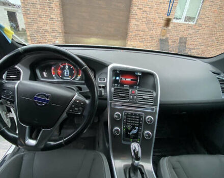 Белый Вольво ХС60, объемом двигателя 2 л и пробегом 310 тыс. км за 17700 $, фото 17 на Automoto.ua