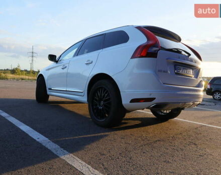 Вольво ХС60 2014 в Ровно на Automoto.ua Белый Вольво ХС60, объемом двигателя 2.4 л и пробегом 248 тыс. км за 21500 $, фото 7 на Automoto.ua