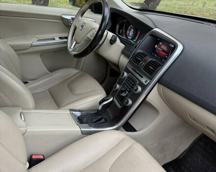 Белый Вольво ХС60, объемом двигателя 2.5 л и пробегом 252 тыс. км за 16500 $, фото 16 на Automoto.ua