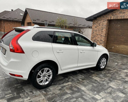 Белый Вольво ХС60, объемом двигателя 2 л и пробегом 310 тыс. км за 17700 $, фото 7 на Automoto.ua