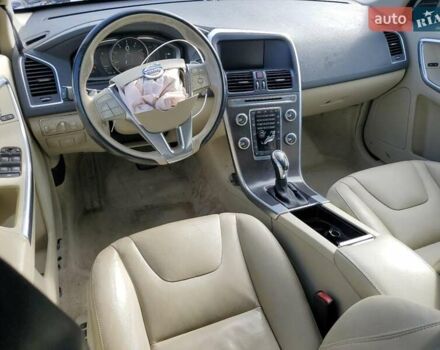 Белый Вольво ХС60, объемом двигателя 2.95 л и пробегом 59 тыс. км за 3000 $, фото 7 на Automoto.ua