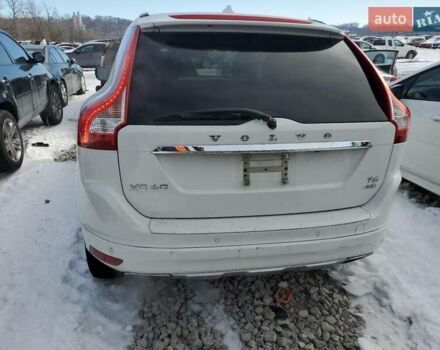 Белый Вольво ХС60, объемом двигателя 2.95 л и пробегом 59 тыс. км за 3000 $, фото 5 на Automoto.ua