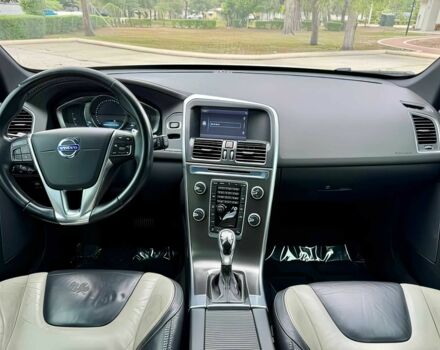 Белый Вольво ХС60, объемом двигателя 3 л и пробегом 76 тыс. км за 10450 $, фото 7 на Automoto.ua