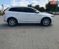 Белый Вольво ХС60, объемом двигателя 2 л и пробегом 205 тыс. км за 12800 $, фото 4 на Automoto.ua
