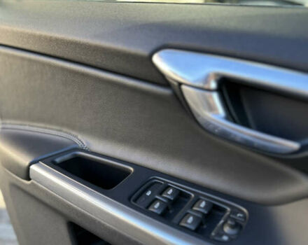 Білий Вольво ХС60, об'ємом двигуна 2 л та пробігом 247 тис. км за 19500 $, фото 9 на Automoto.ua