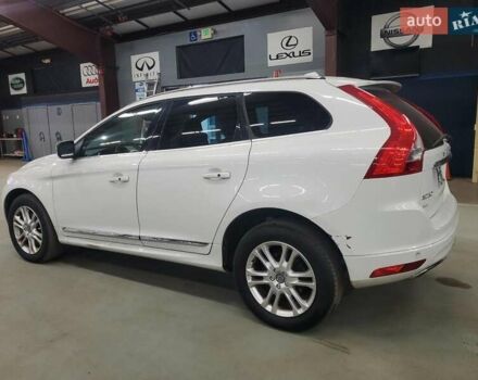 Белый Вольво ХС60, объемом двигателя 2.5 л и пробегом 175 тыс. км за 2900 $, фото 1 на Automoto.ua