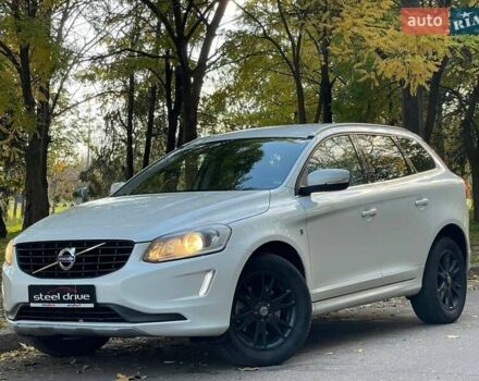 Білий Вольво ХС60, об'ємом двигуна 2 л та пробігом 294 тис. км за 20999 $, фото 1 на Automoto.ua