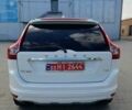Белый Вольво ХС60, объемом двигателя 2 л и пробегом 205 тыс. км за 12800 $, фото 3 на Automoto.ua