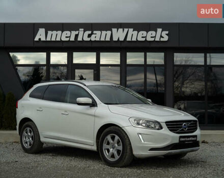 Белый Вольво ХС60, объемом двигателя 1.97 л и пробегом 247 тыс. км за 19800 $, фото 2 на Automoto.ua